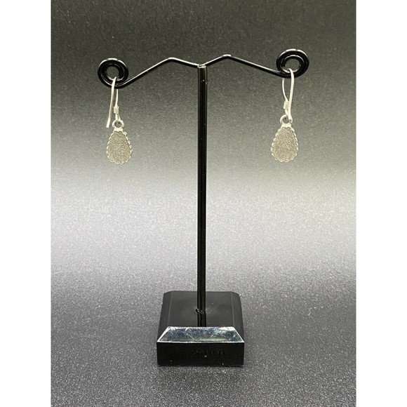 Silver Tone and Red Faceted Glass Earrings VINTAGE - Picture 4 of 5